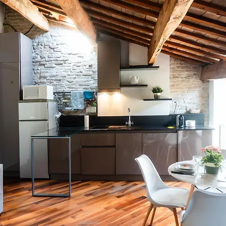 Apartment A Due Passi Dal Centro *