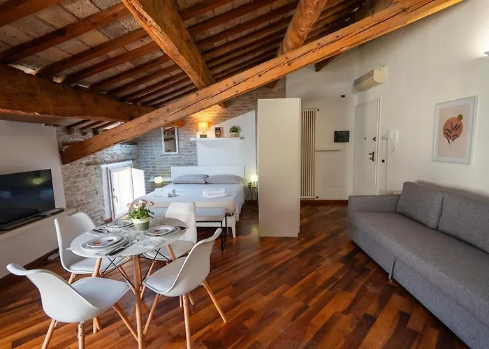 Apartment A Due Passi Dal Centro *